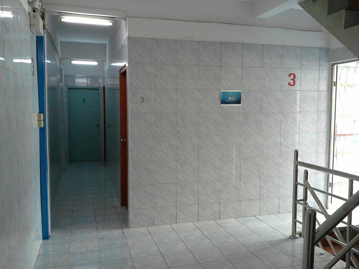New Central Guesthouse Bangkok Exterior photo
